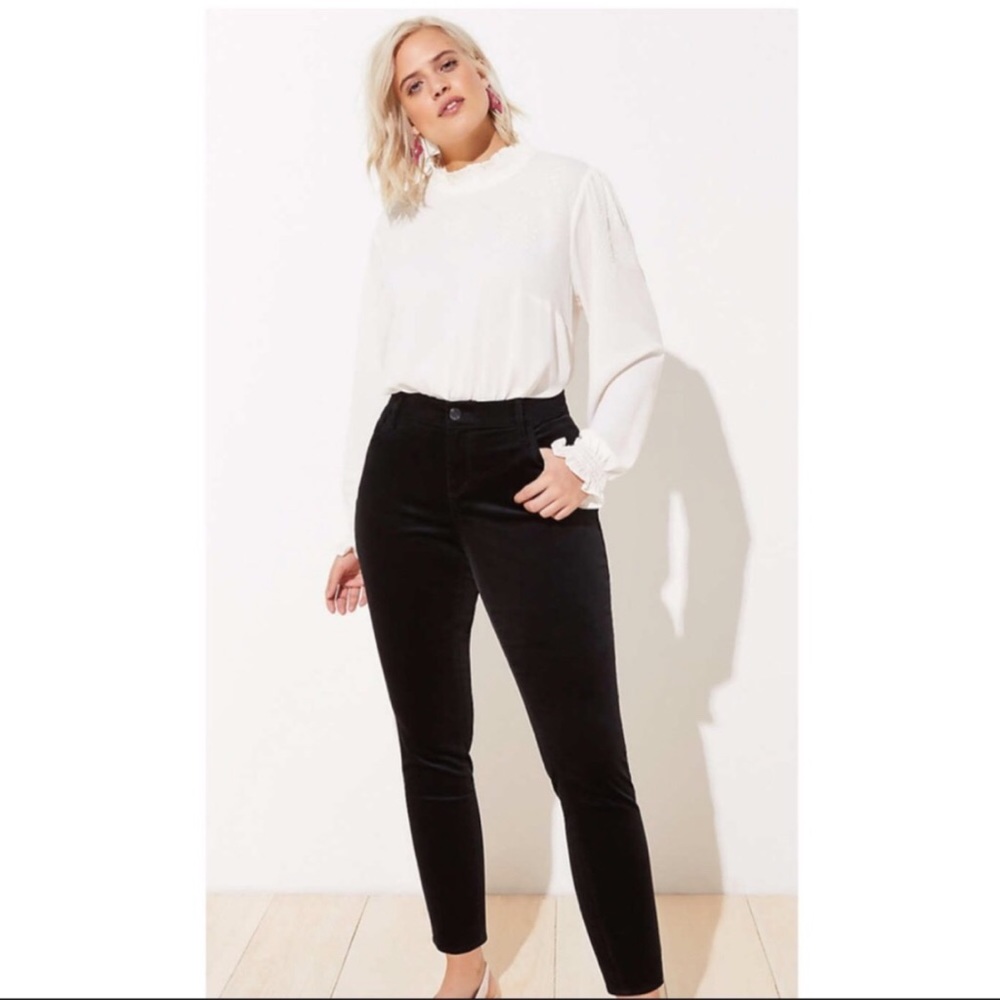 LOFT Plus Black Midrise Stretch Velour Skinny Pants size 22 NWT - Picture 9 of 16